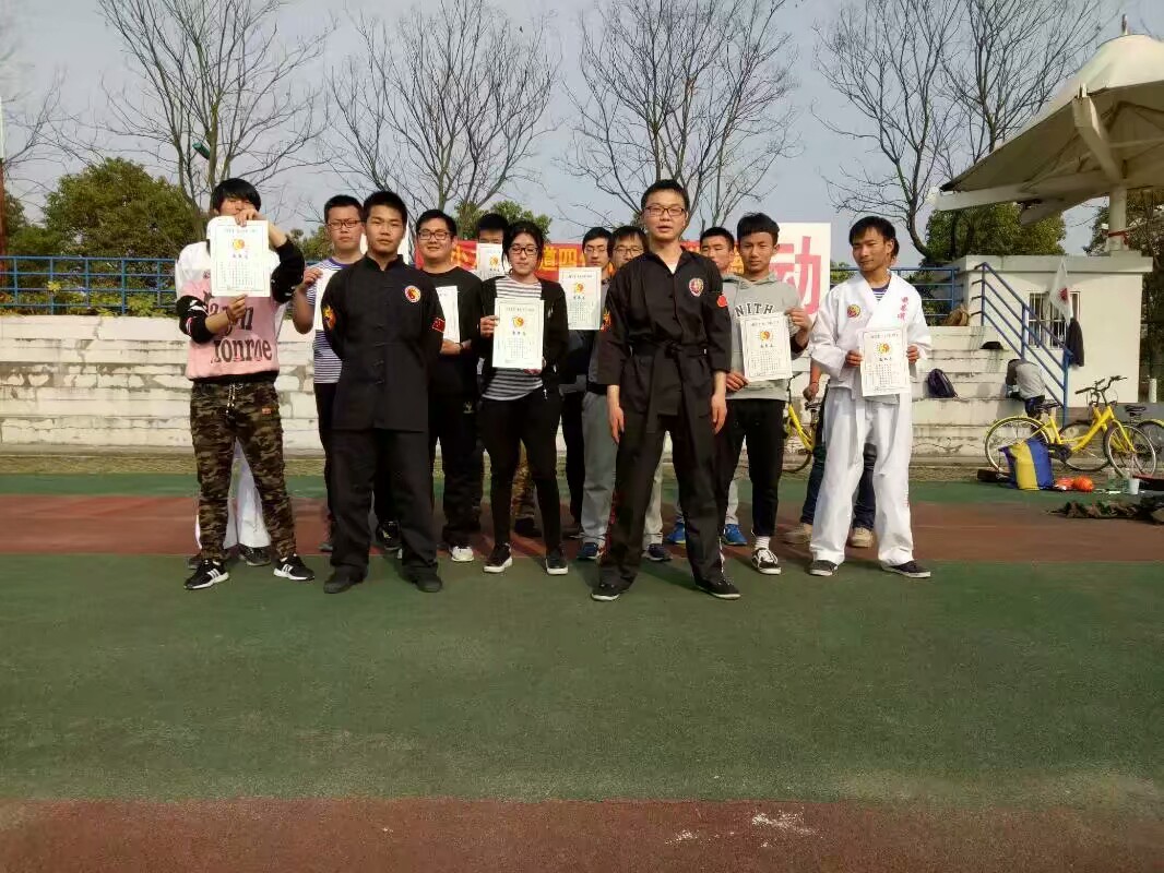 南京江苏海事学院——综合格斗协会MMA