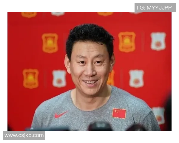 男篮国家队备战奥运会，主帅李楠力促球员技战术全面提升